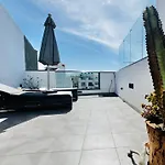Atlantic 3 Apartment, Terrace, Solarium And